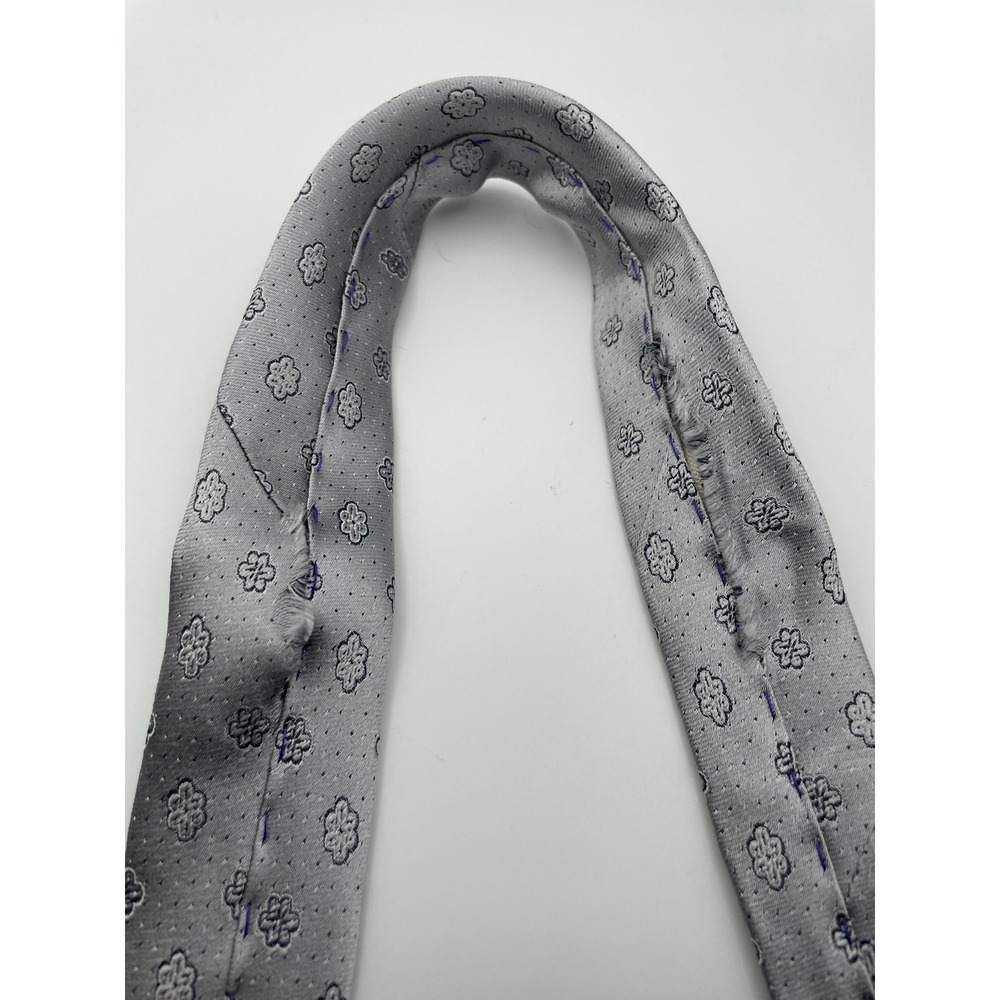 Carlo Franco Silver Silk Seven Fold Floral Medallion Necktie Made in Italy - Picture 6 of 6